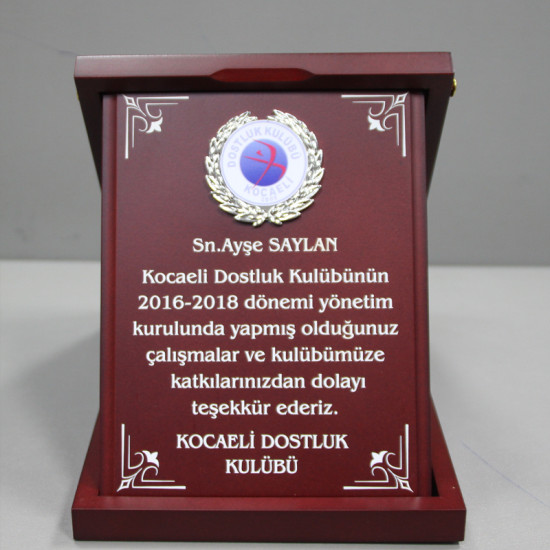 Ahşap Kutulu Plaket 15x20 Dik